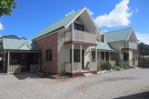 Kittys Place - Sunshine Coast Tourism 1
