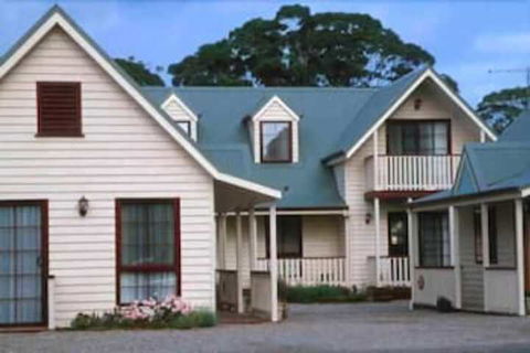 Kittys Place - Sunshine Coast Tourism 0