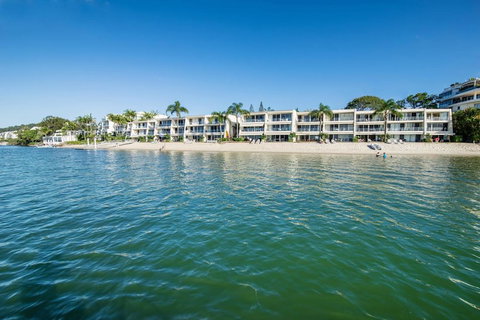 Noosa Harbour Resort - Holiday Sunshine Coast 0