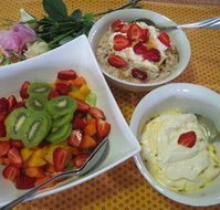 Jacaranda Creek Farmstay  B  B - Holiday Sunshine Coast