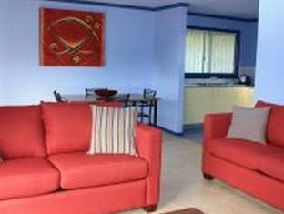 The Avenue Apartments - Sunshine Coast Tourism 0