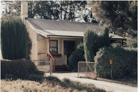 Trinity Cottage - Sunshine Coast Tourism 0
