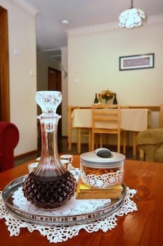 Barossa Country Cottages - Holiday Sunshine Coast 3