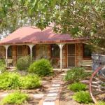 Langmeil Cottages - Sunshine Coast Tourism 0