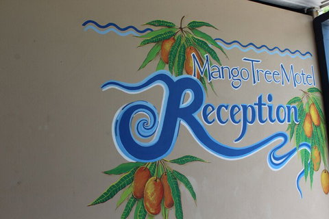 Mango Tree Motel - Holiday Sunshine Coast 1