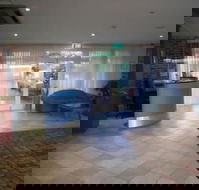 Lake Haven Motor Inn  Palms Restaurant - Holiday Sunshine Coast