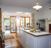 Wishing Well Cottage - Holiday Sunshine Coast