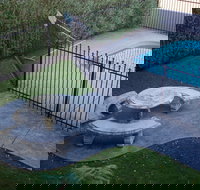 Moe Motor Inn - Sunshine Coast Tourism