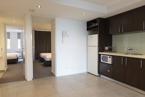 The Dolphin Apartments - Holiday Sunshine Coast 6