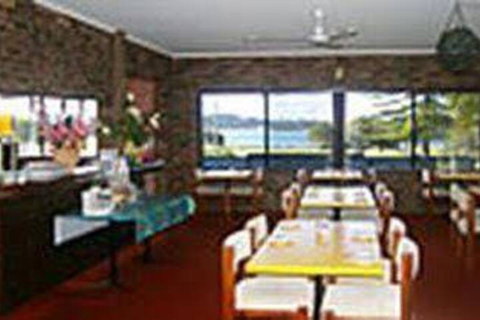 Bayside Motel - Sunshine Coast Tourism 5