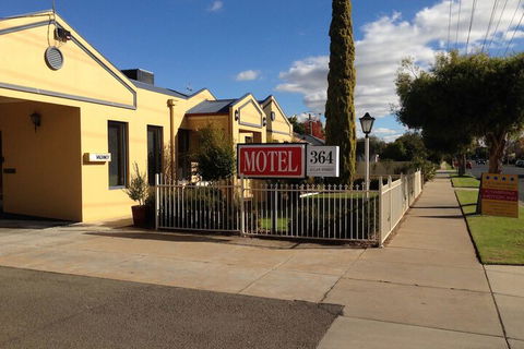 Kyabram Motor Inn - Holiday Sunshine Coast 1