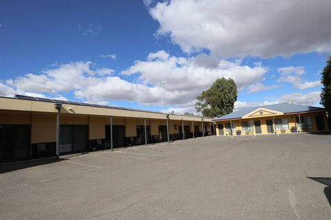 Kyabram Motor Inn - Holiday Sunshine Coast 4