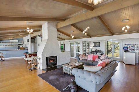 Clifftop Boutique Accommodation - Sunshine Coast Tourism 5