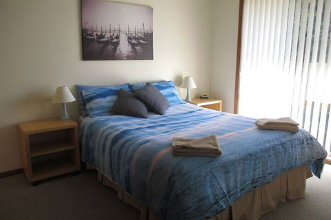 Anchorbell Holiday Apartments - Holiday Sunshine Coast 6
