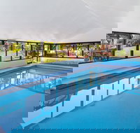 Village Family Motor Inn - Sunshine Coast Tourism