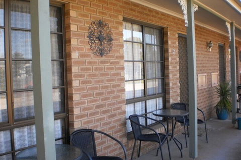 Arcadia Motor Inn - Holiday Sunshine Coast 2