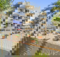 Burlington Holiday Apartments - Sunshine Coast Tourism