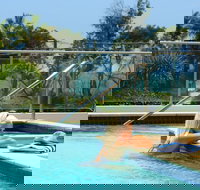 Beach on Sixth - Sunshine Coast Tourism