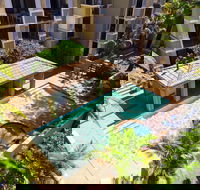Beaches on Wave Street - Sunshine Coast Tourism