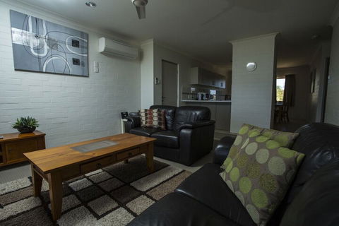 Kalbarri Murchison View Apartments - Holiday Sunshine Coast 6