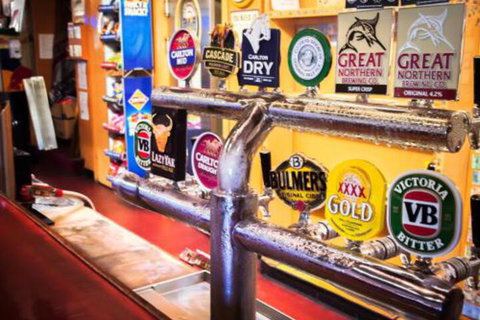 Todd Tavern - Holiday Sunshine Coast 7