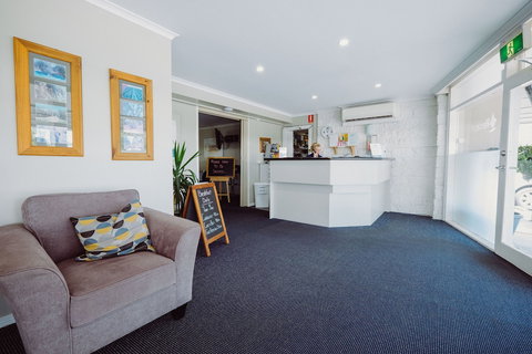 Artesian Spa Motel - Sunshine Coast Tourism 5