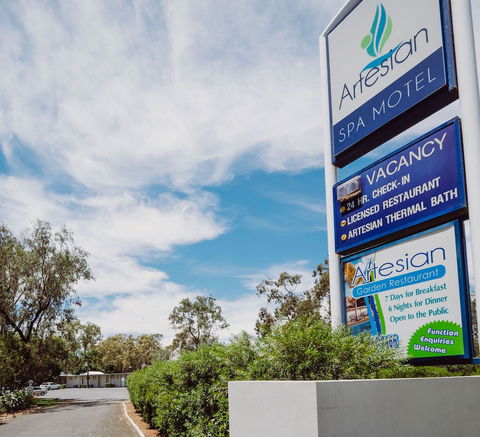 Artesian Spa Motel - Sunshine Coast Tourism 1