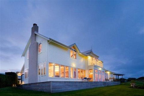 Apollo Bay Guest House - Holiday Sunshine Coast 4