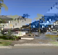 Cook's Endeavour Motor Inn - Holiday Sunshine Coast
