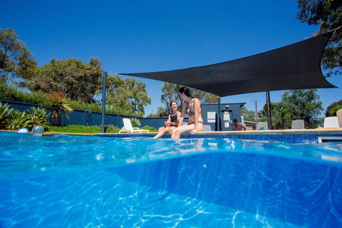 Discovery Parks â€“ Lake Bonney - Sunshine Coast Tourism 1