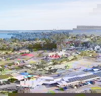 Bay Hotel Motel - Sunshine Coast Tourism