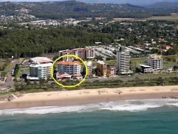 Aquarius Resort - Sunshine Coast Tourism 1