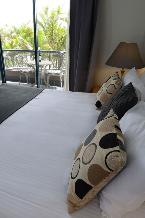 Rockpool Motor Inn - Holiday Sunshine Coast 3