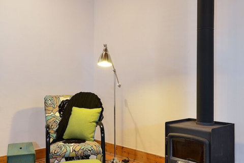 Trafalgar Premium Vintage Suites - Holiday Sunshine Coast 3