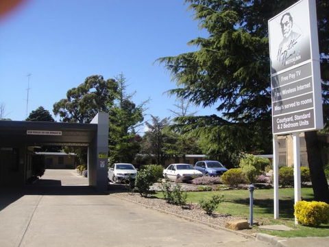 Hamilton Hume Motor Inn - Holiday Sunshine Coast 1