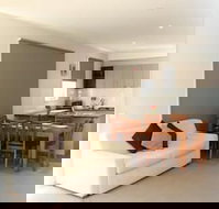 Central Shepparton Apartments - Holiday Sunshine Coast