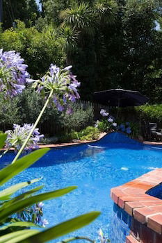 Armour Motor Inn - Holiday Sunshine Coast 2