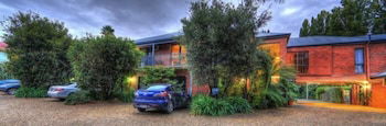 Armour Motor Inn - Holiday Sunshine Coast 0