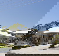 Port Campbell Parkview Motel  Apartments - Holiday Sunshine Coast