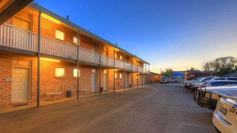Gunnedah Motor Inn - Sunshine Coast Tourism 0