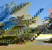 Beerwah Glasshouse Mountains Motel - Holiday Sunshine Coast