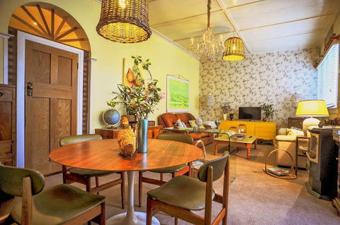 Cromwell House - Holiday Sunshine Coast 4