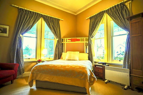 Cromwell House - Holiday Sunshine Coast 2