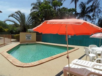 Sylvan Beach Resort - Sunshine Coast Tourism 1