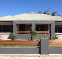 Ploughmans on Wallis Horsham - Holiday Sunshine Coast