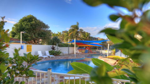 Alex Beach Cabins - Holiday Sunshine Coast 1