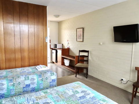 Wedderburn Goldseeker Motel - Holiday Sunshine Coast 5