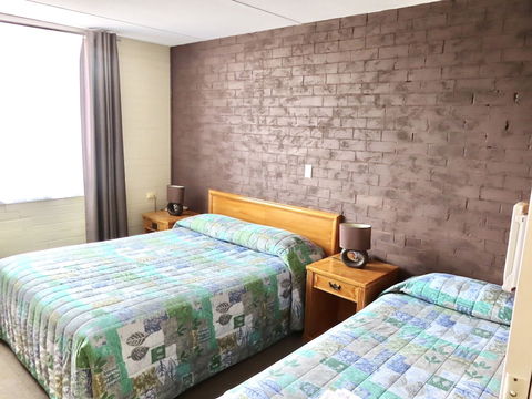 Wedderburn Goldseeker Motel - Holiday Sunshine Coast 6