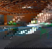 Elsinor Motor Lodge - Sunshine Coast Tourism