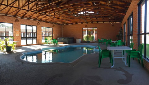 Elsinor Motor Lodge - Sunshine Coast Tourism 0